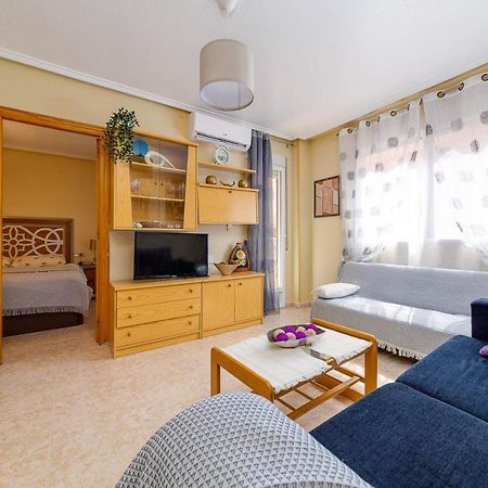 Cozy Appartment Torrevieja At Irina Exterior photo