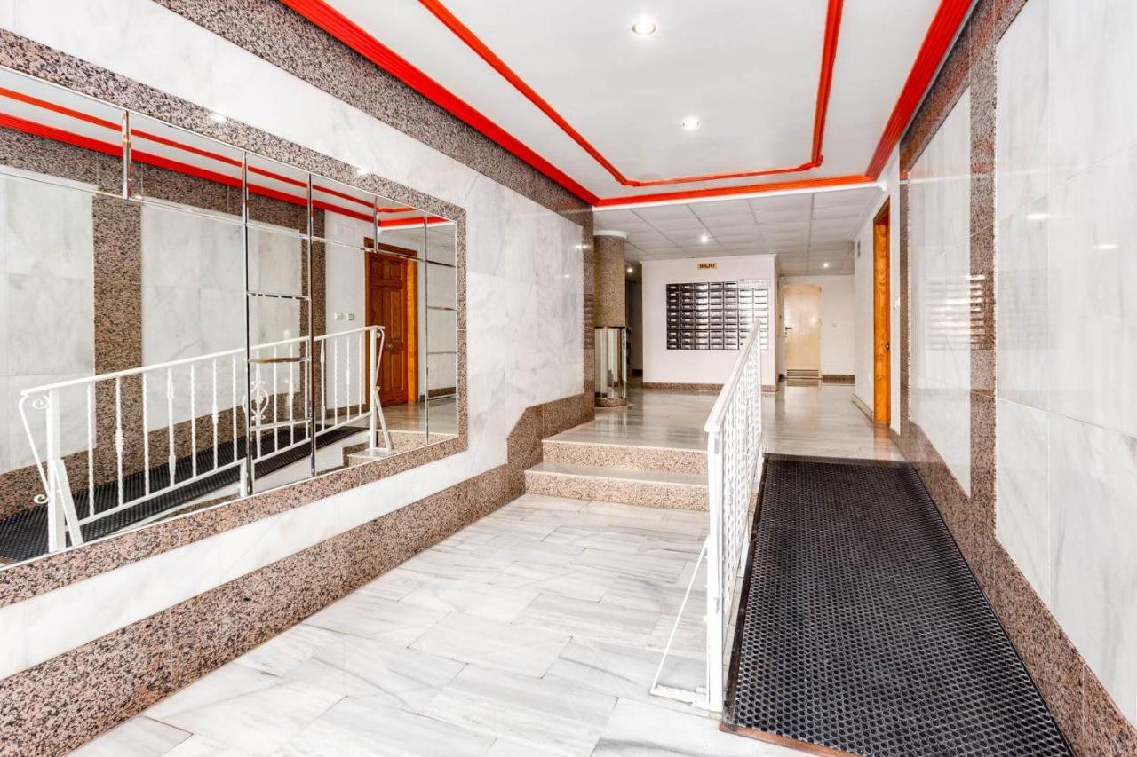 Cozy Appartment Torrevieja At Irina Exterior photo